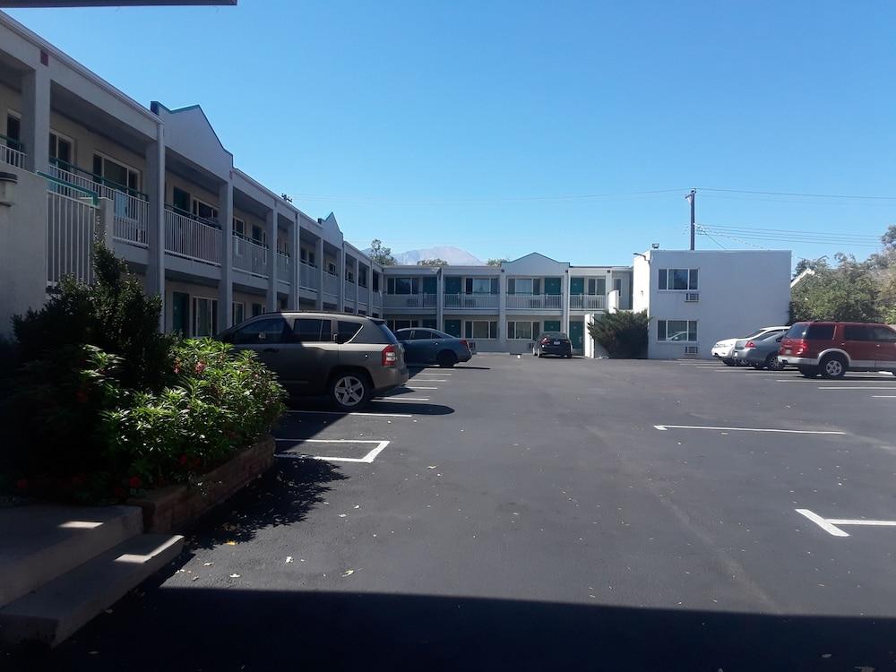 Econo Lodge Downtown Colorado Springs Exterior foto